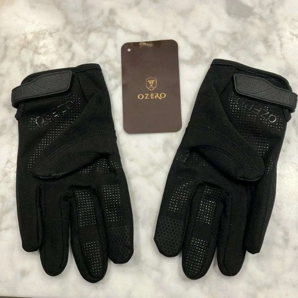 NWOT Black utility gloves by Ozero grippy Velcro closure. Work glove pair